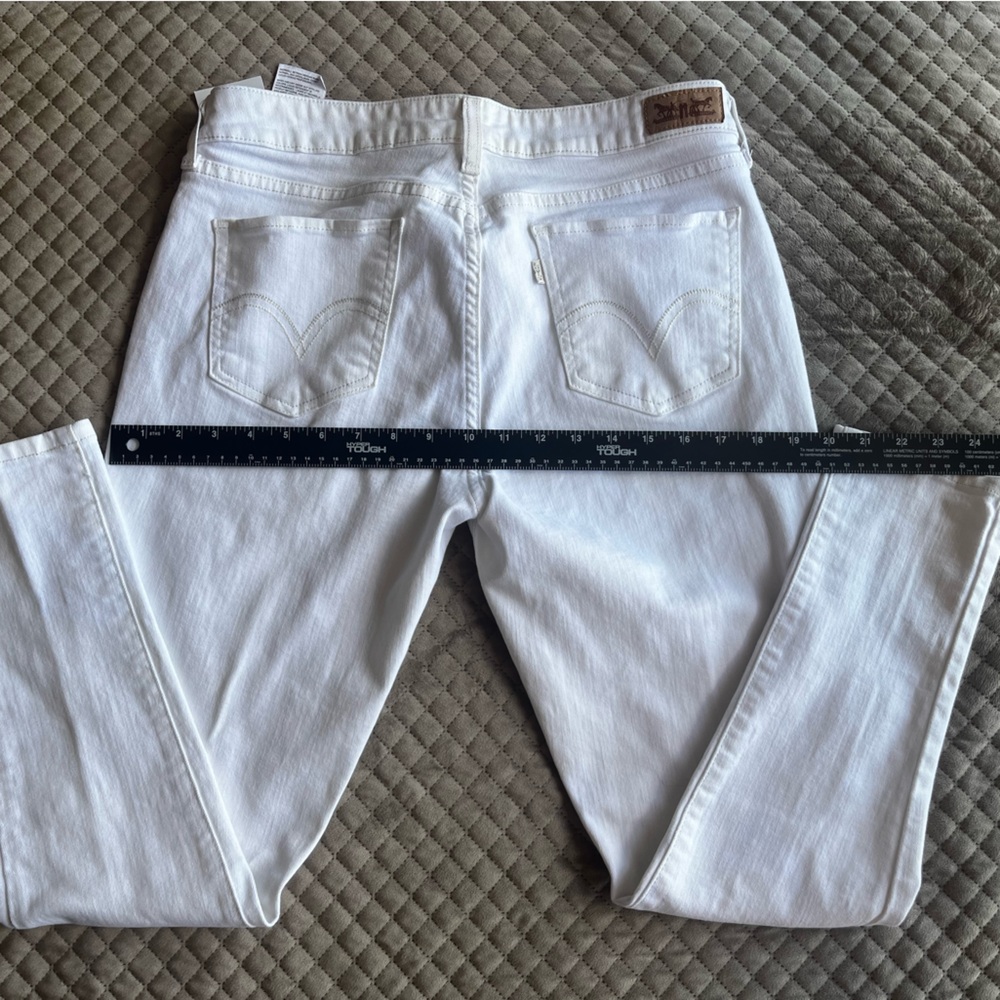 Levi's Women's White Jeans